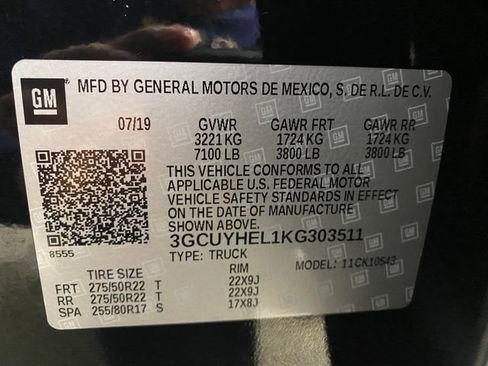 Certified 2019 Chevrolet Silverado 1500 High Country w/ Technology Package image 31