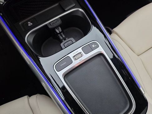 New 2026 Mercedes-Benz GLA 250 4MATIC image 13