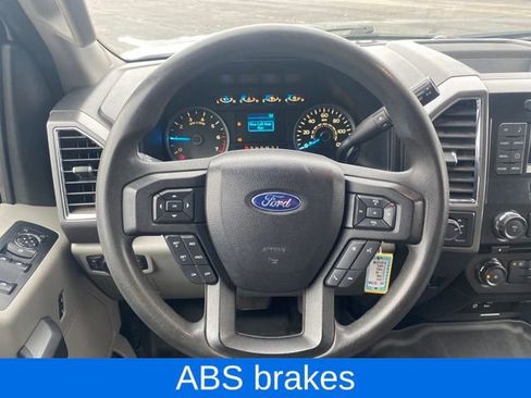 Used 2015 Ford F150 XLT w/ XTR Package image 8