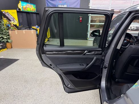 Used 2017 BMW X3 xDrive28i AWD/4WD image 12