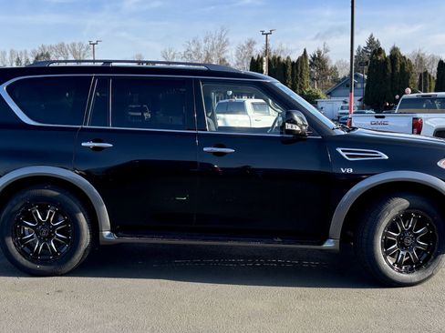 Used 2018 Nissan Armada SV w/ Driver Package image 5