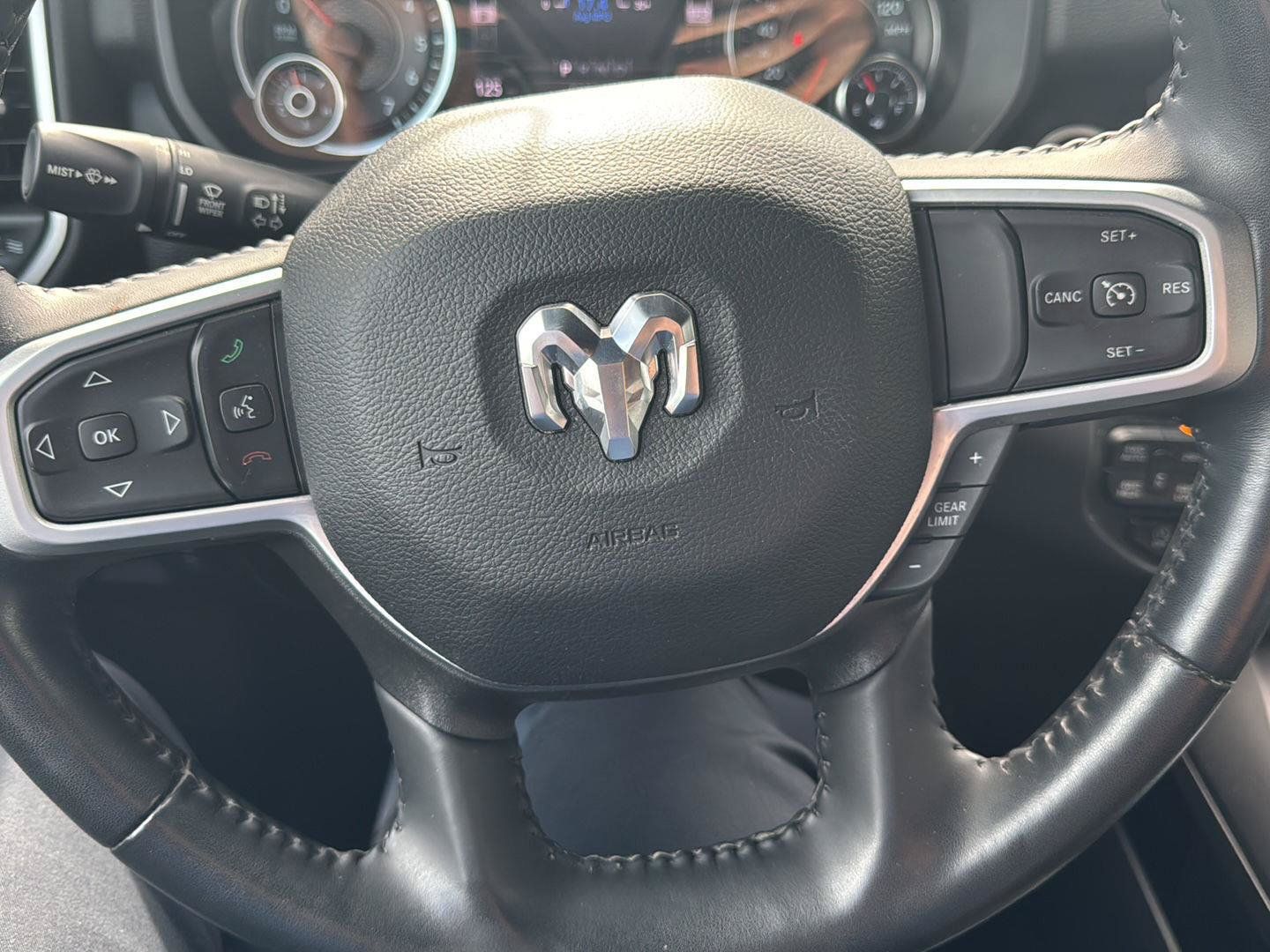 Used 2023 RAM 1500 Big Horn AWD/4WD image 12