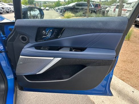 New 2025 Cadillac Optiq Luxury 2 w/ LPO, Floor Liner Package AWD/4WD image 41