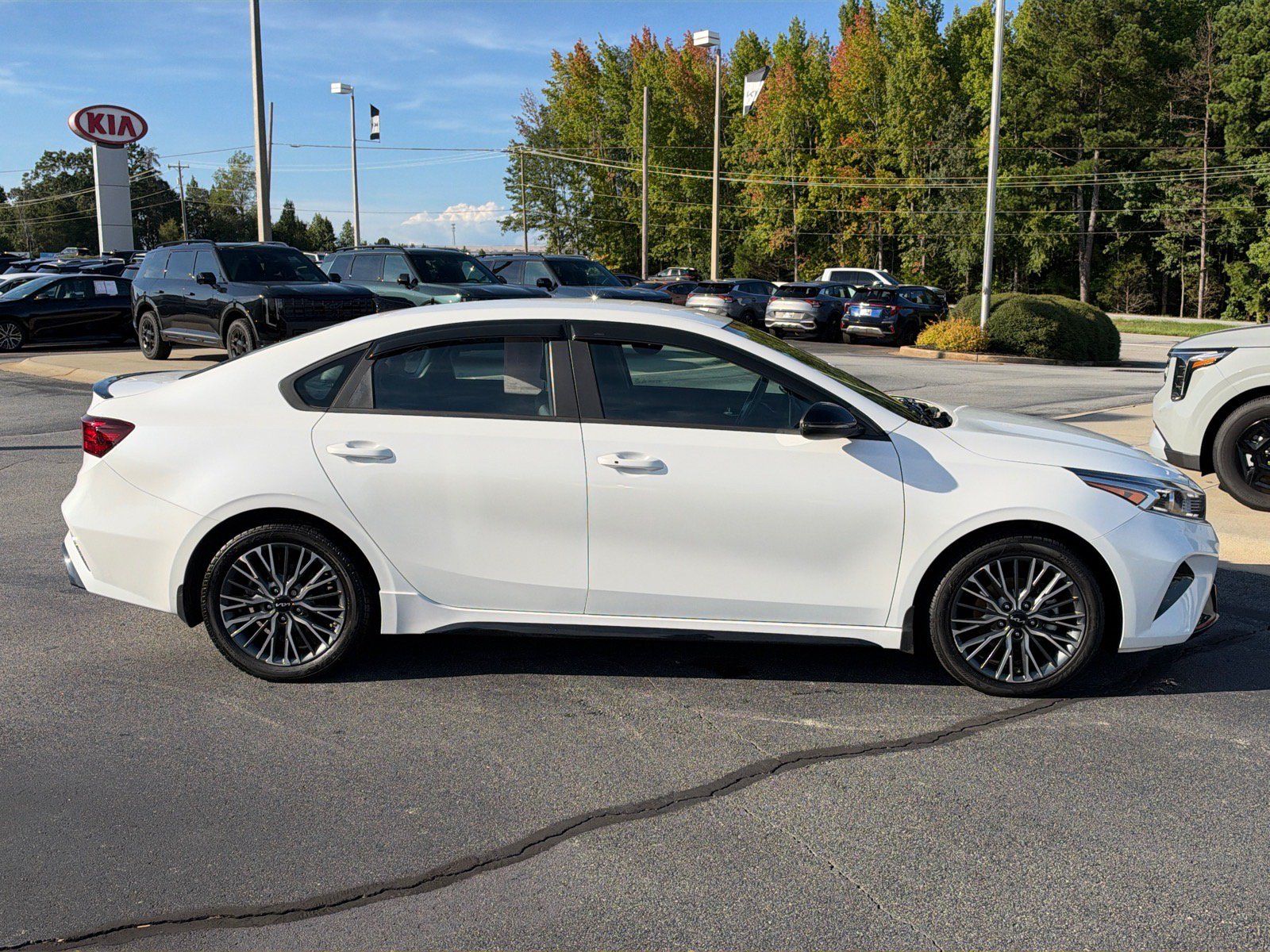Certified 2024 Kia Forte GT-Line FWD image 3