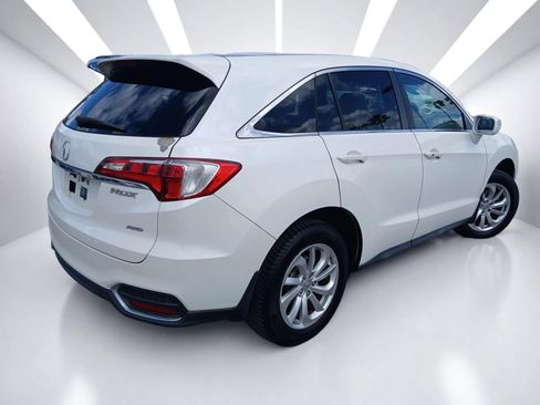 Used 2016 Acura RDX AWD w/ Technology Package image 4