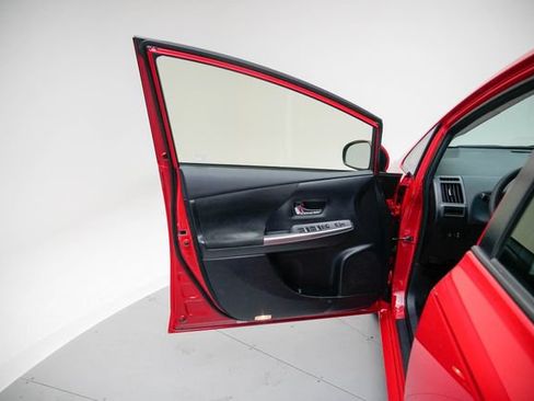 Used 2016 Toyota Prius V Two FWD image 18