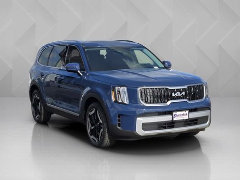 New 2025 Kia Telluride EX image 2
