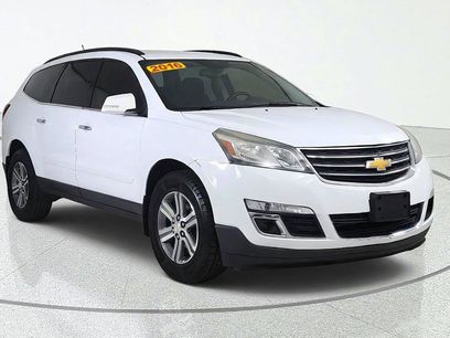 Used 2016 Chevrolet Traverse LT