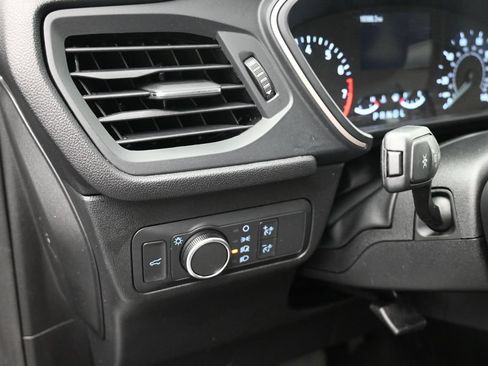 Used 2022 Ford Escape SE w/ SE Sport Appearance Package FWD image 13