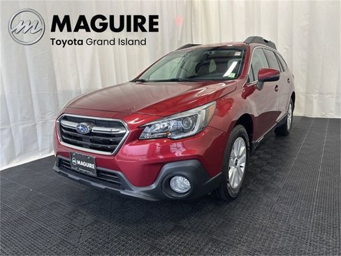 Used 2018 Subaru Outback 2.5i Premium image 1