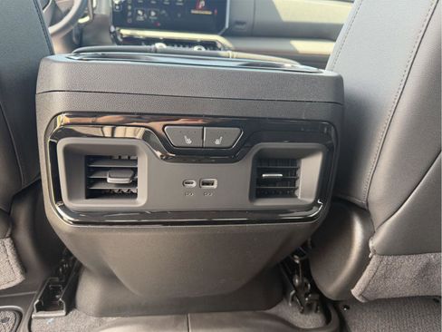 New 2026 GMC Sierra 2500 AT4 w/ AT4 Premium Plus Package AWD/4WD image 23