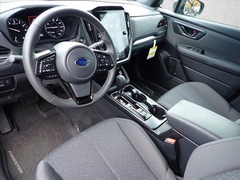 Used 2026 Subaru Forester Premium AWD/4WD image 8