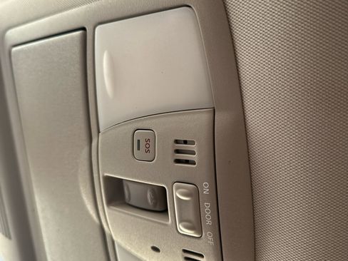 Used 2015 INFINITI QX80 4WD w/ Deluxe Technology Package image 30