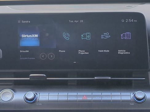 Certified 2024 Hyundai Kona SEL FWD image 21