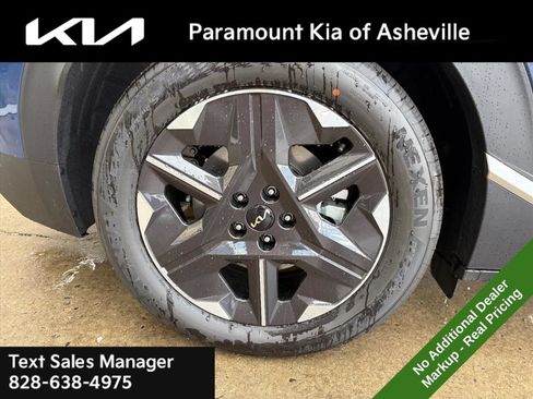 New 2026 Kia EV6 Light AWD/4WD image 30