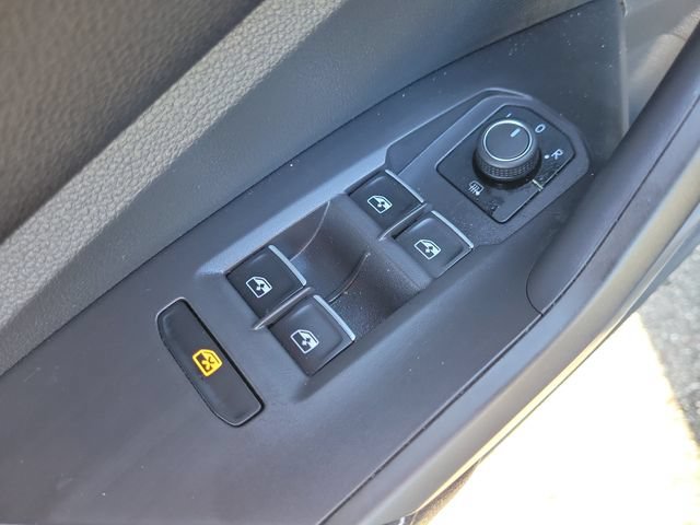 Certified 2024 Volkswagen Jetta Sport FWD image 13