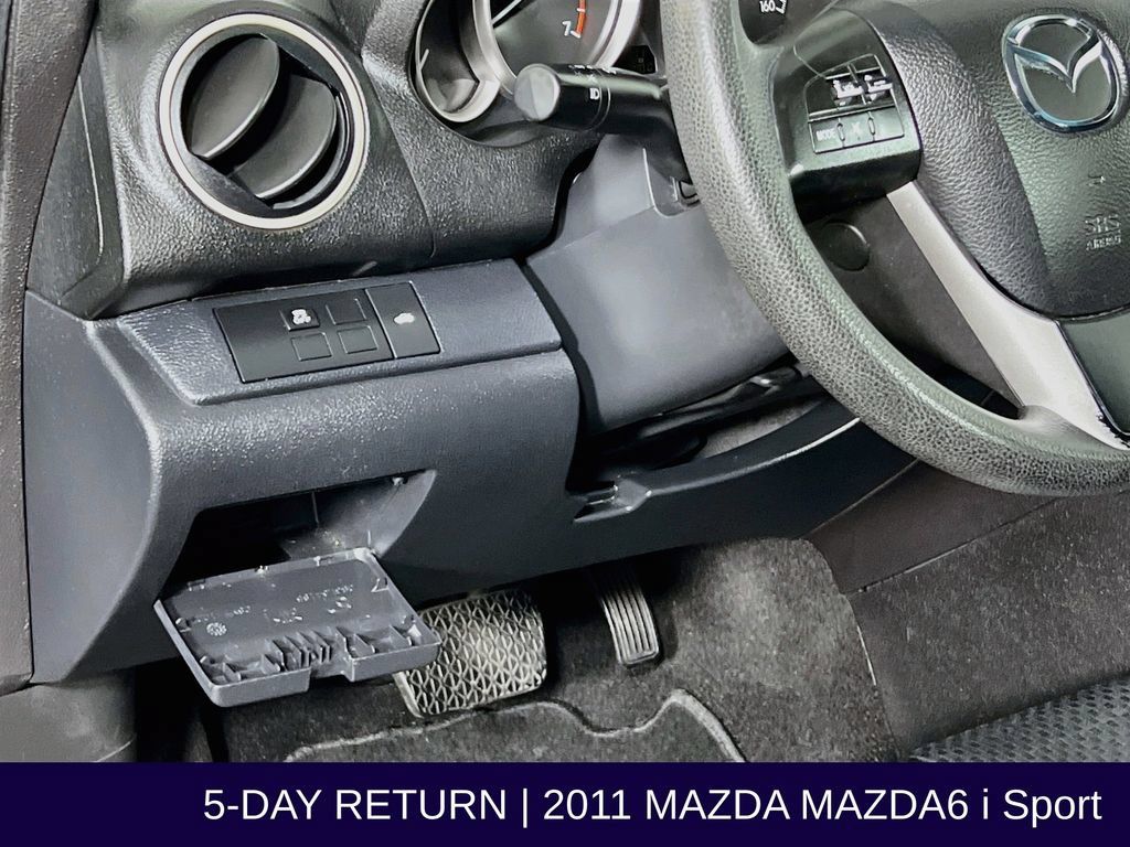Used 2011 MAZDA MAZDA6 i Sport FWD image 12