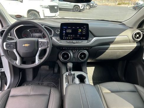 Certified 2024 Chevrolet Blazer LT w/ LPO, Floor Liner Package AWD/4WD image 41