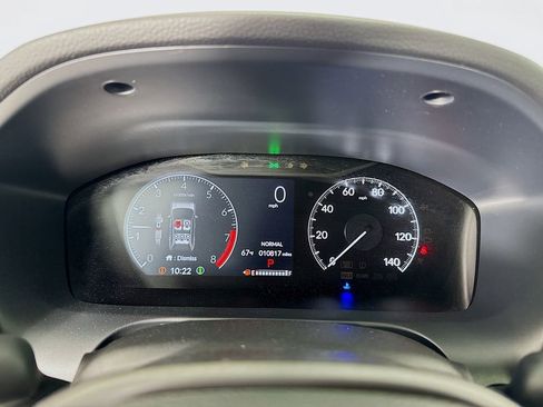 Used 2025 Honda HR-V LX image 18