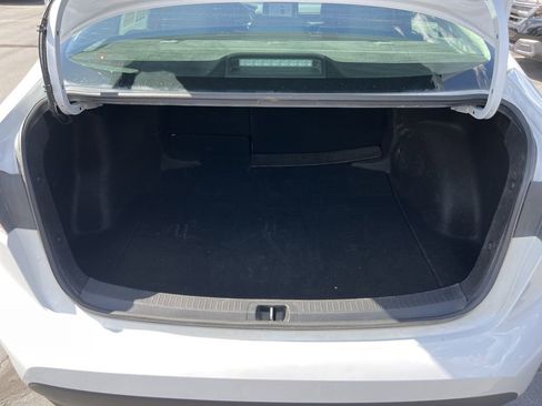 Used 2024 Toyota Corolla LE image 24