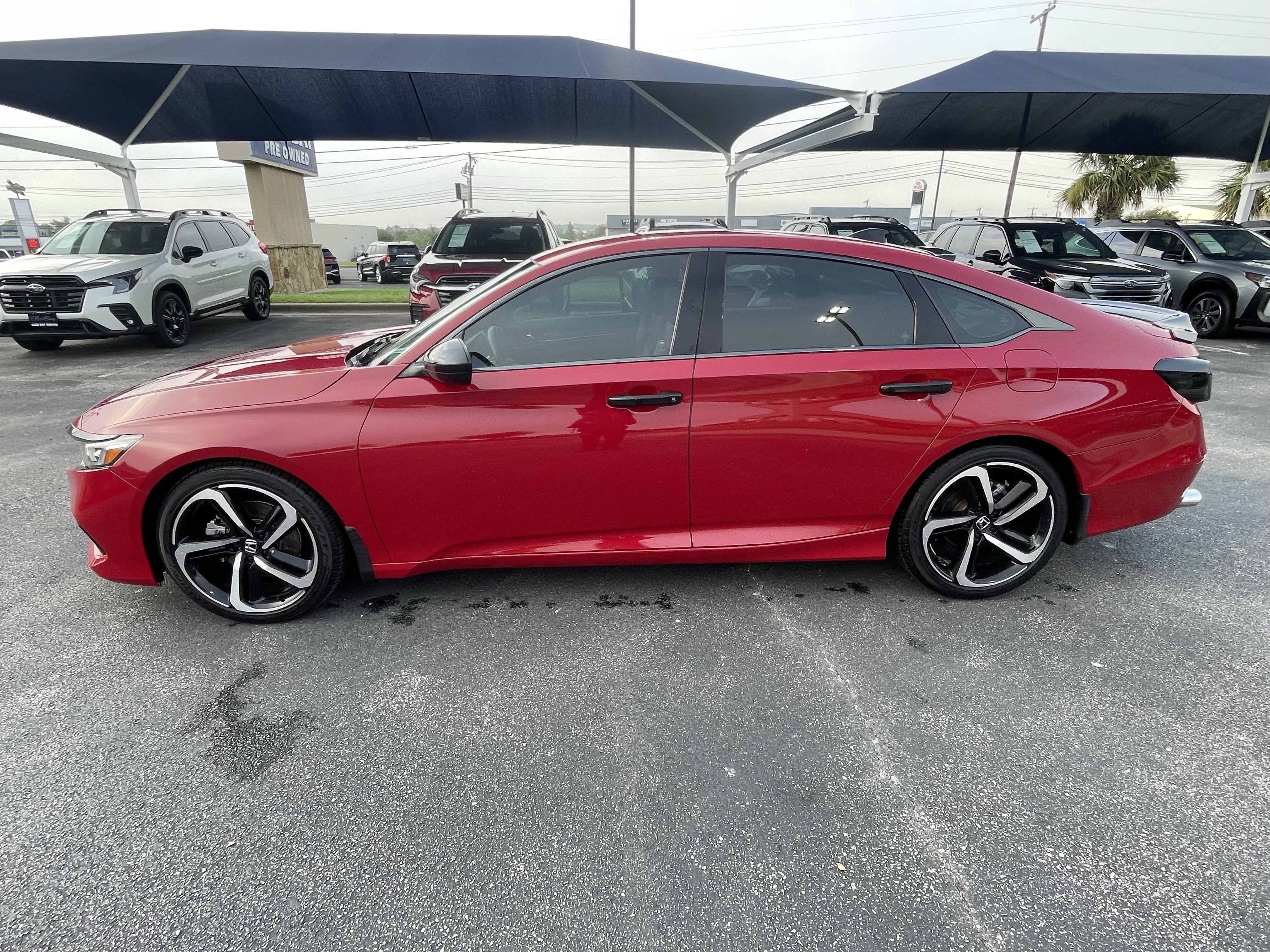 Used 2021 Honda Accord Sport image 4