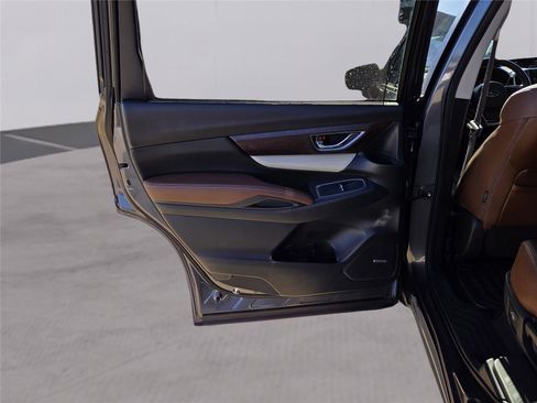 Used 2021 Subaru Ascent Touring image 29