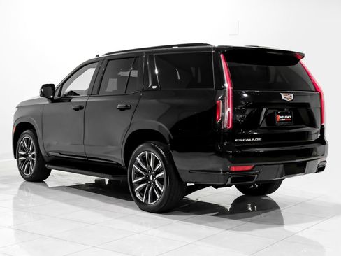 Used 2023 Cadillac Escalade Sport image 9