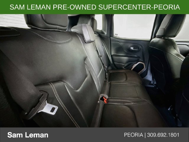 Used 2016 Jeep Renegade Limited FWD image 25