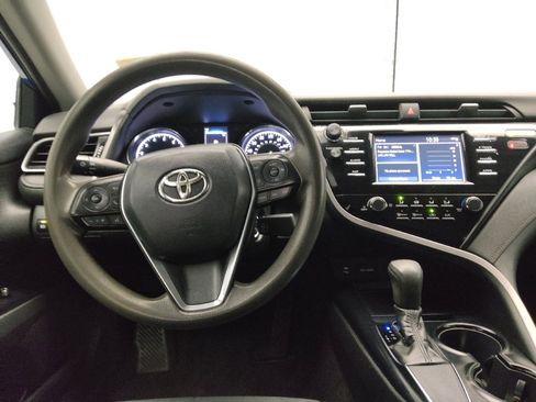 Used 2019 Toyota Camry LE FWD image 22