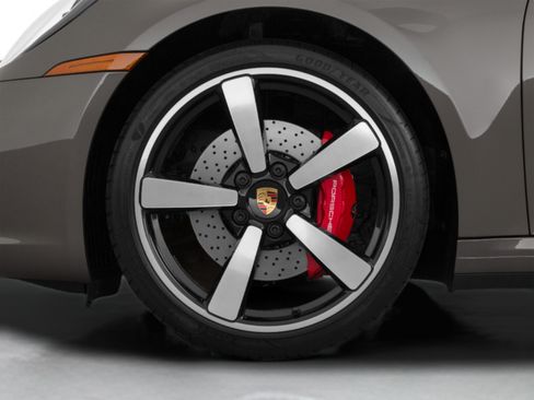 Used 2022 Porsche 911 Carrera S RWD image 46