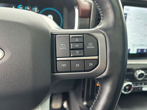 Used 2021 Ford F150 Lariat w/ Equipment Group 502A High AWD/4WD image 16