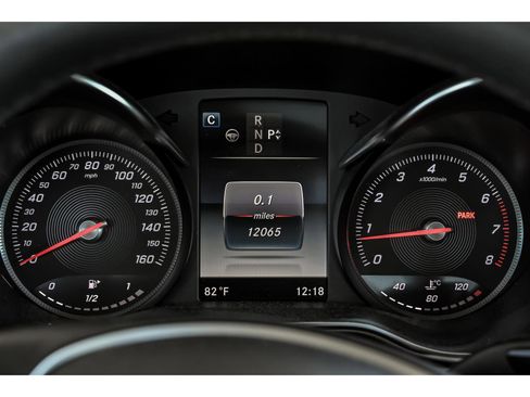 Used 2017 Mercedes-Benz C 300 4MATIC Sedan image 16
