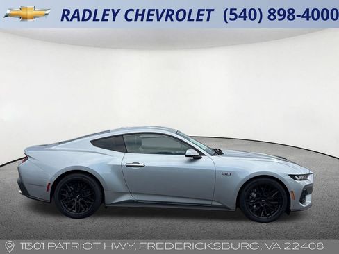 Used 2024 Ford Mustang GT Premium RWD image 18