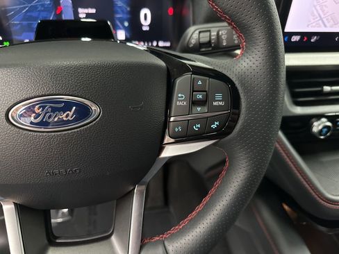 Used 2025 Ford Explorer ST-Line AWD/4WD image 18
