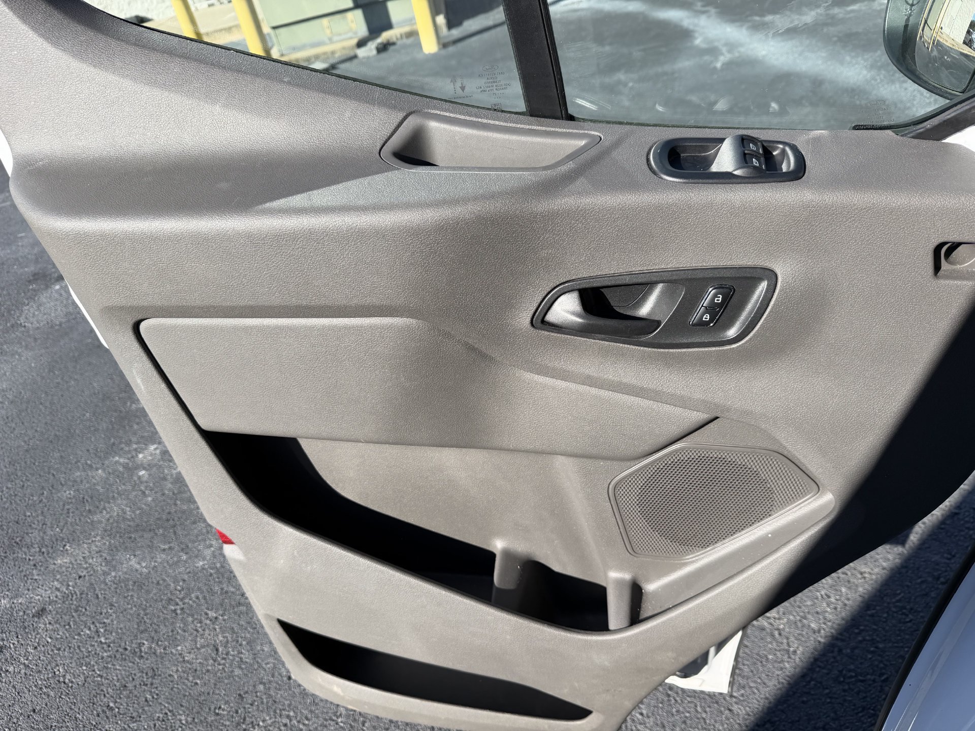 Used 2025 Ford Transit 250 Low Roof w/ Exterior Upgrade Package RWD image 14