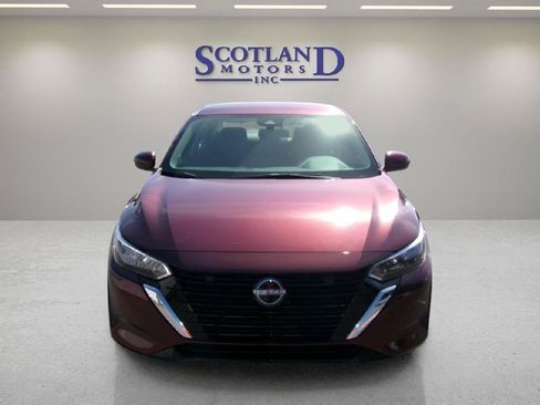 Used 2024 Nissan Sentra SV FWD image 3