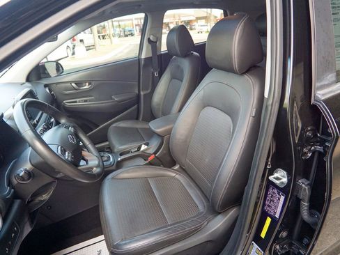 Used 2019 Hyundai Kona Ultimate FWD image 19