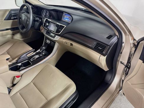 Used 2014 Honda Accord EX-L image 29