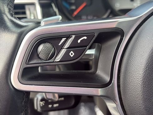 Used 2018 Porsche Macan S AWD/4WD image 33