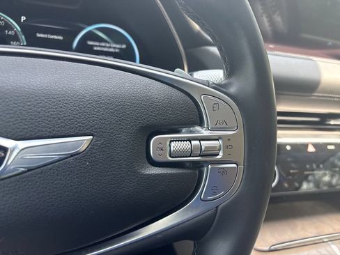 Used 2023 Genesis GV80 2.5T w/ Prestige Package AWD/4WD image 15