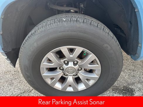 Used 2019 Toyota Tacoma SR5 image 14
