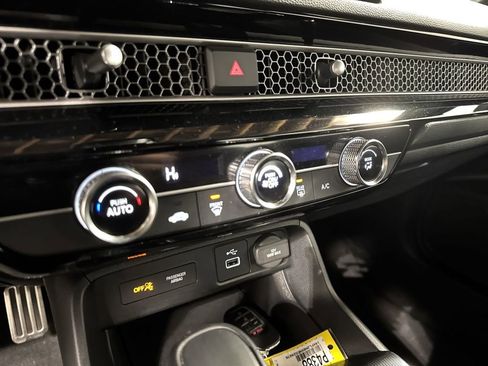 Used 2022 Honda Civic Sport image 26