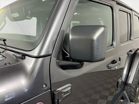 Used 2021 Jeep Wrangler Unlimited Rubicon AWD/4WD image 12