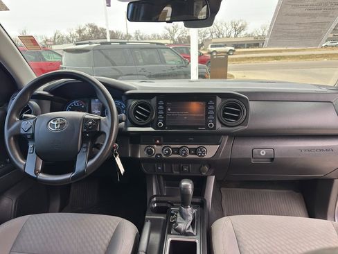 Used 2020 Toyota Tacoma SR w/ SX Package image 12