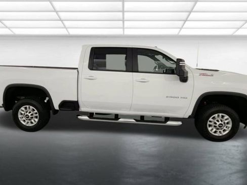 Used 2025 Chevrolet Silverado 2500 LT w/ All Star Edition image 9
