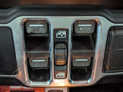 Used 2019 Jeep Wrangler Unlimited Rubicon image 15