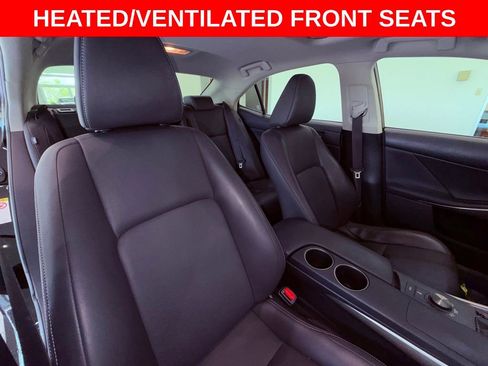 Used 2016 Lexus IS 300 AWD image 8