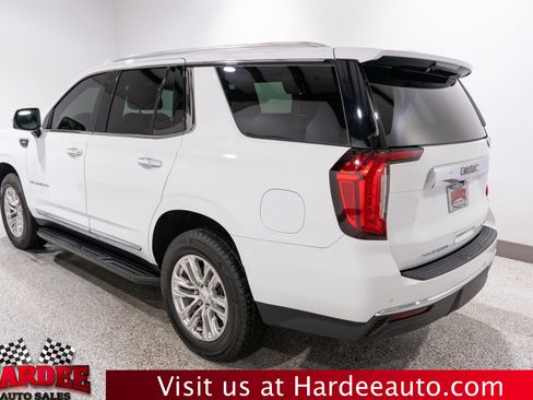 Used 2022 GMC Yukon SLT w/ SLT Premium Package RWD image 3