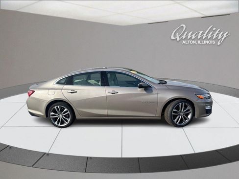 Used 2024 Chevrolet Malibu LT FWD image 3