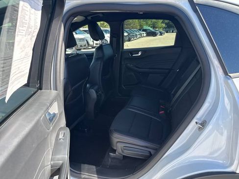 Used 2025 Ford Escape ST-Line Select AWD/4WD image 11
